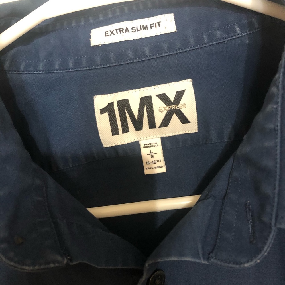 Express button up - Picture 2 of 3